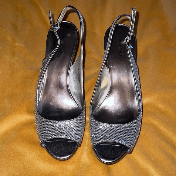 Nine West silver Sharina peep toe sling back Prom Dance - Picture 2 of 6